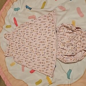 6-12m Baby Gap matching set with pink dress with flowers and matching panties